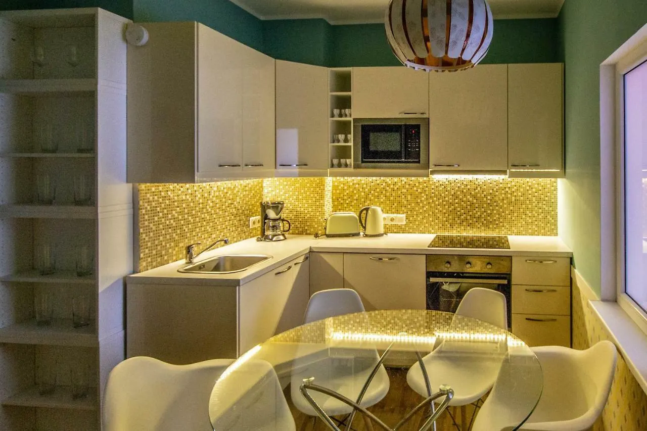 Mozaika Apartment By Ruterra Praga